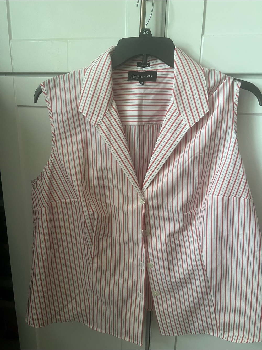 Jones New York Pink and White Striped Sleeveless Button Front Shirt